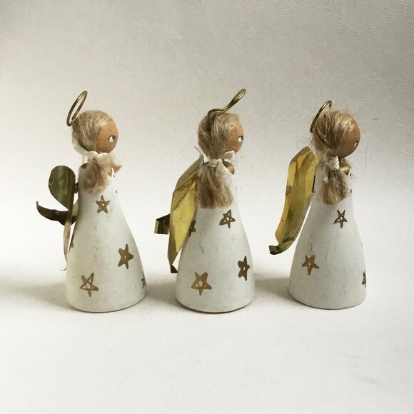 Vintage Christmas Wooden Peg Folk Art Angels Figures Ornament Sweden Set of 3 - Picture 2 of 7